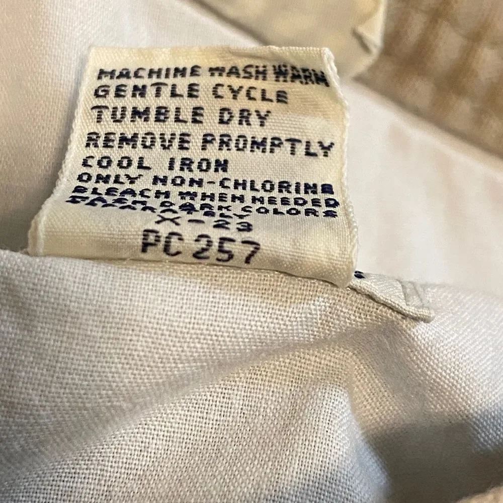 Van Heusen 417 Men's Cargo Shorts in Khaki Size 38